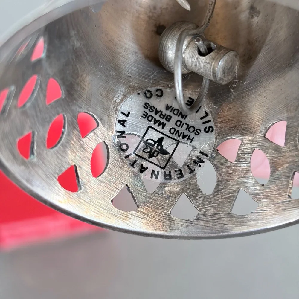 International Silver Co Christmas 1994 Bell Ornament Silverplated‎ Brass chime